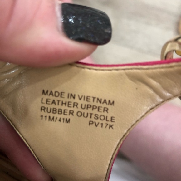 MK sandals good condition - Picture 4 of 5